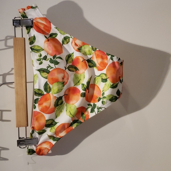 NWOT Peach Bikini - M - Picture 10 of 12